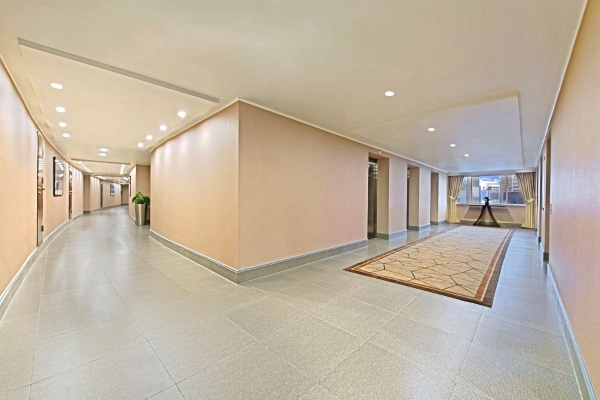 Curve Hotel (Doha)